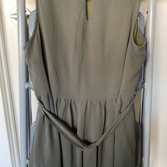 Ark & Co. Ruffle Dress - Picture 2 of 4